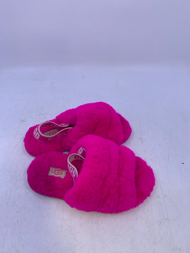 UGG Size 10 Slippers