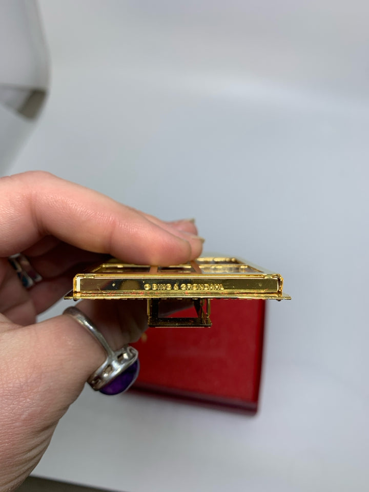 IN BOX "DIBB"BRASS HOUSE ORNAMENT BING & GRONDAHL.