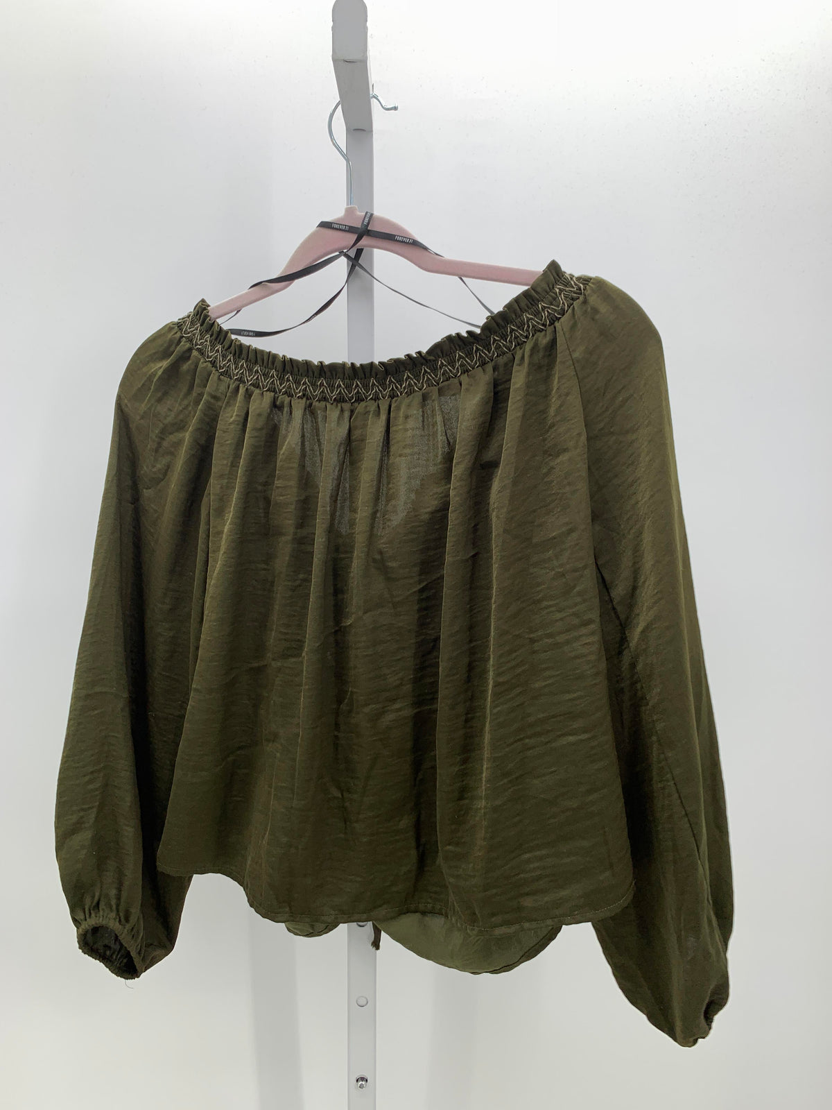 Forever 21 Size Medium Juniors Long Sleeve Shirt