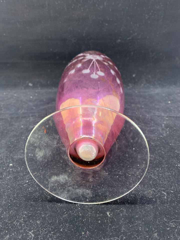 IRIDESCENT FLORAL ETCHED GLASS VASE.