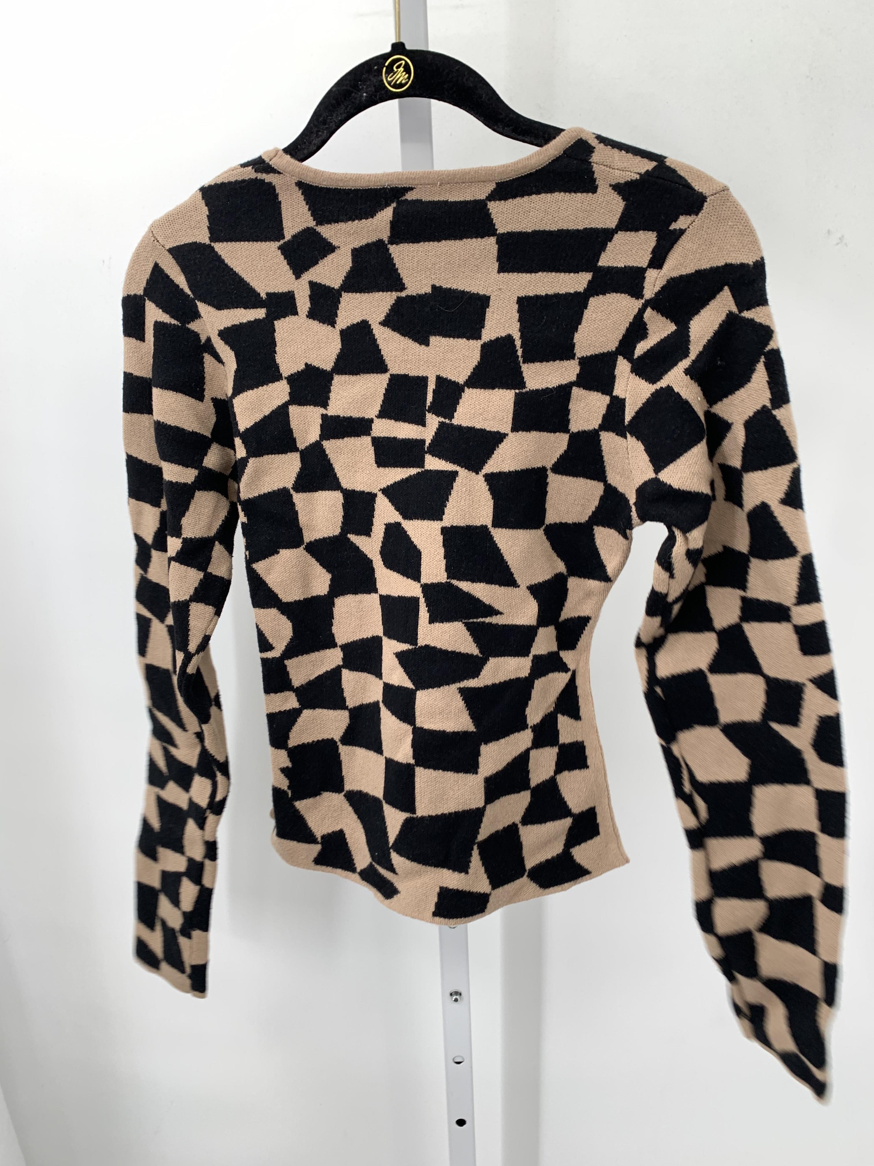 Size Small Juniors Long Sleeve Sweater