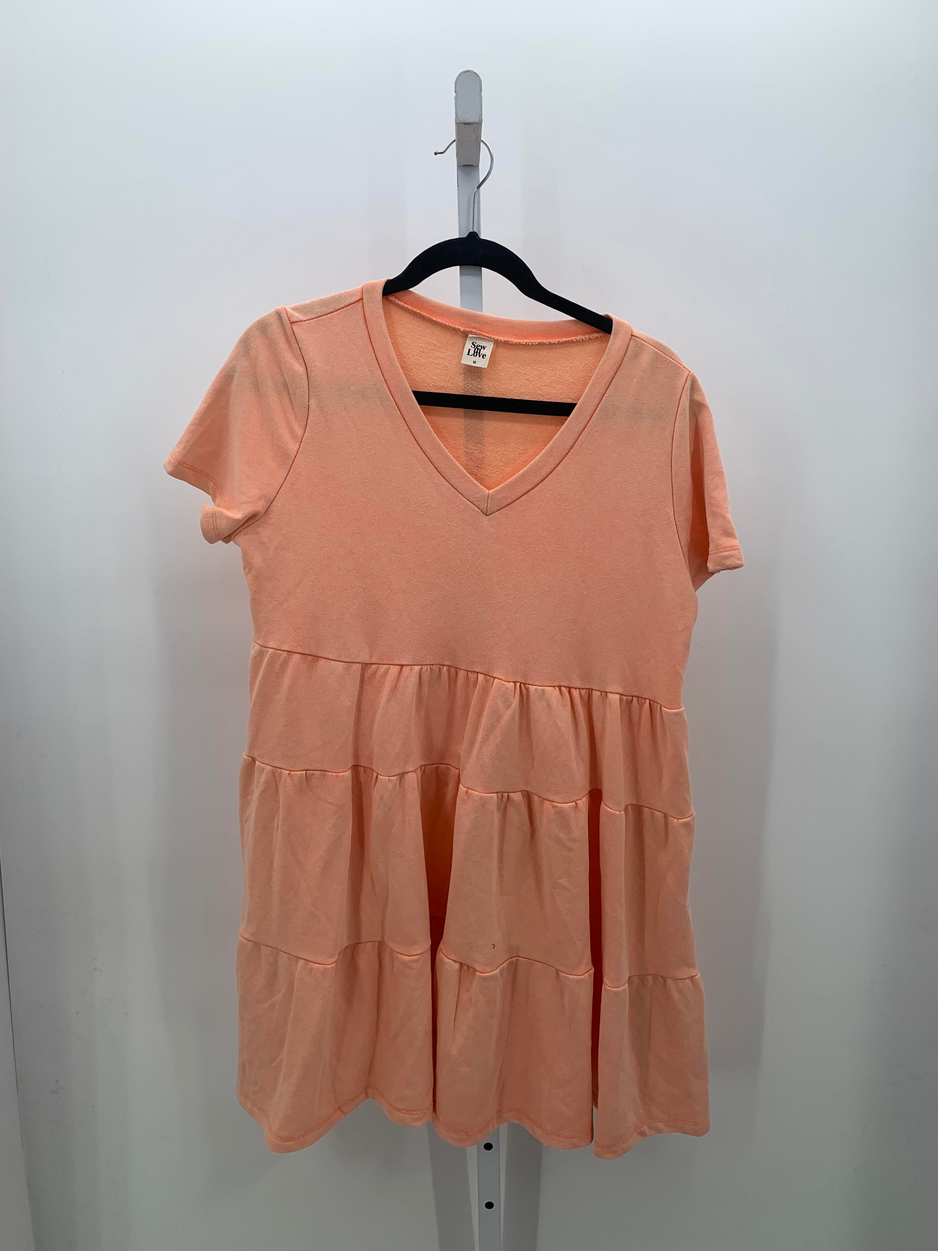 Size Medium Misses Short Sleeve Dress
