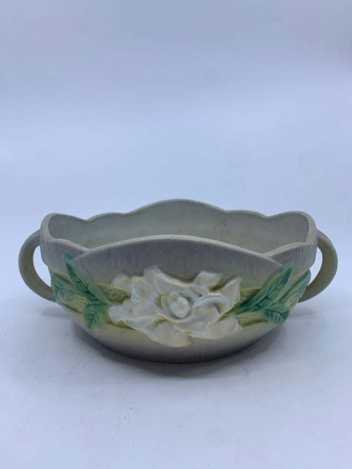 VTG WHITE EMBOSSED FLOWERS CONSOLE BOWL W 2 HANDLES.