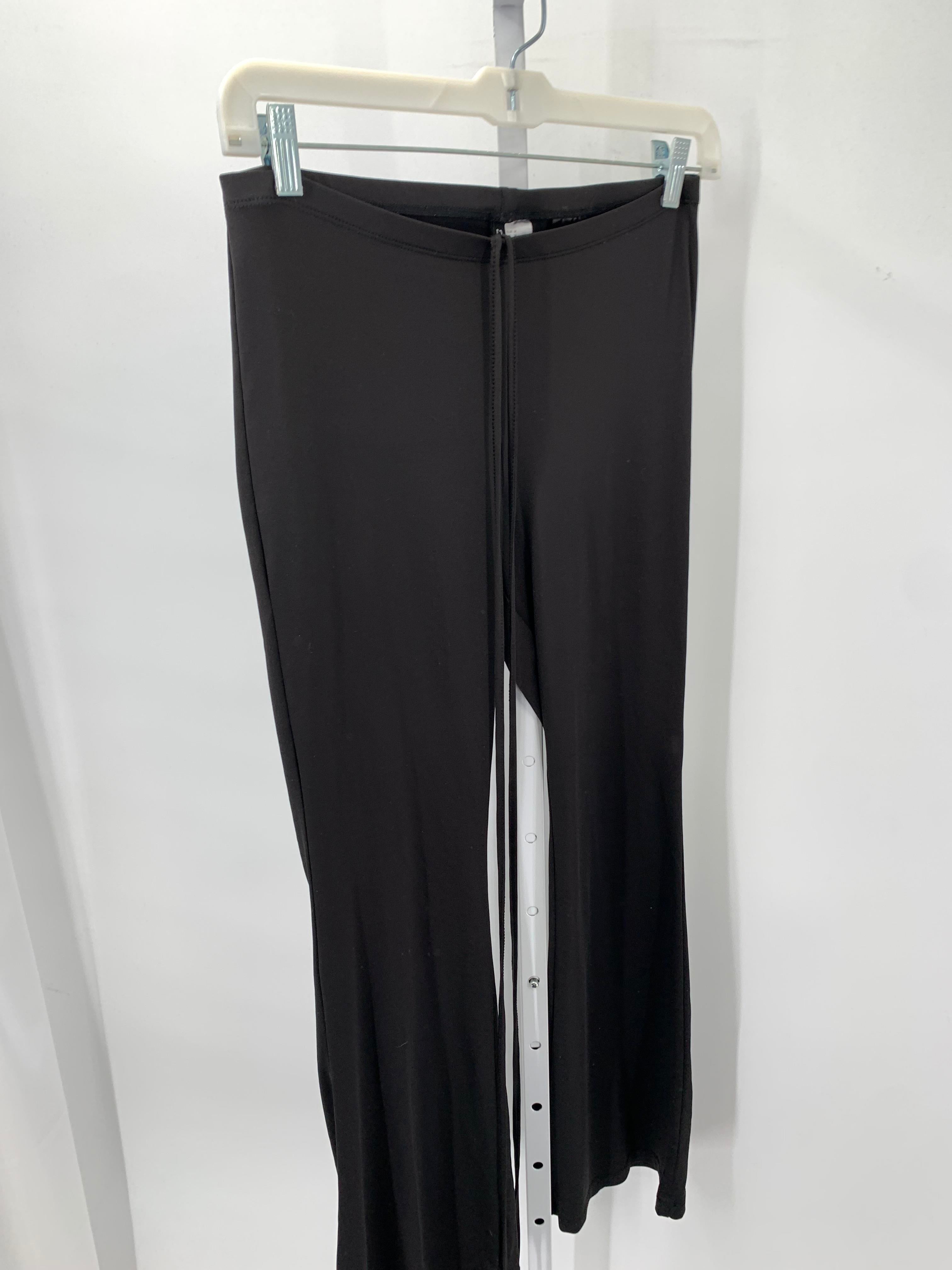 Divided Size Medium Juniors Pants