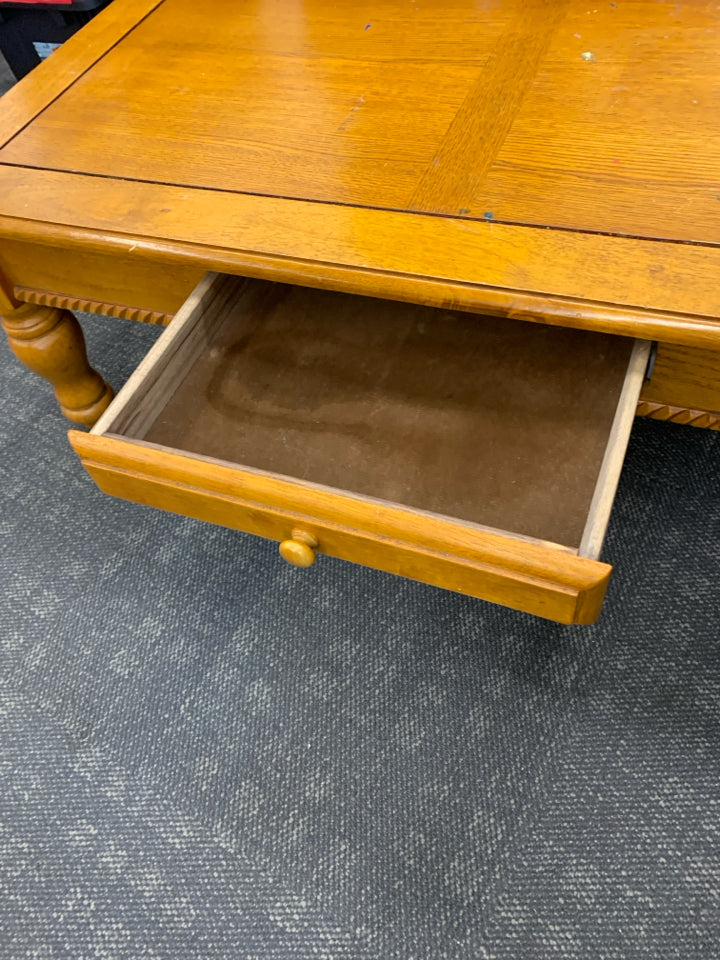 WOOD COFFEE TABLE W DRAWER.