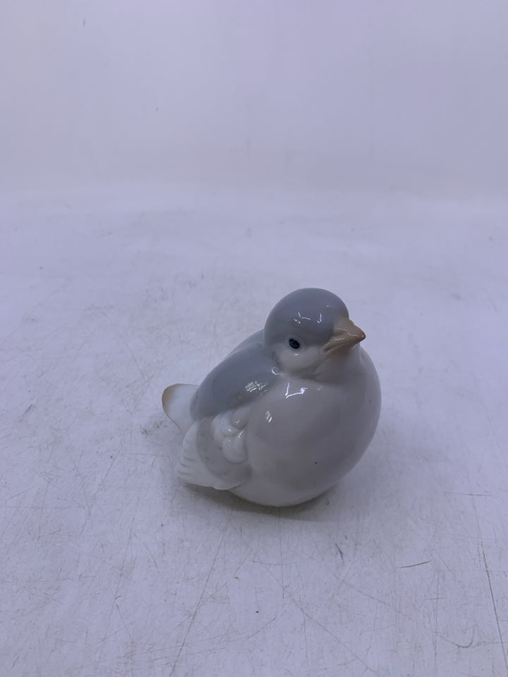 CERAMIC BABY BIRD.