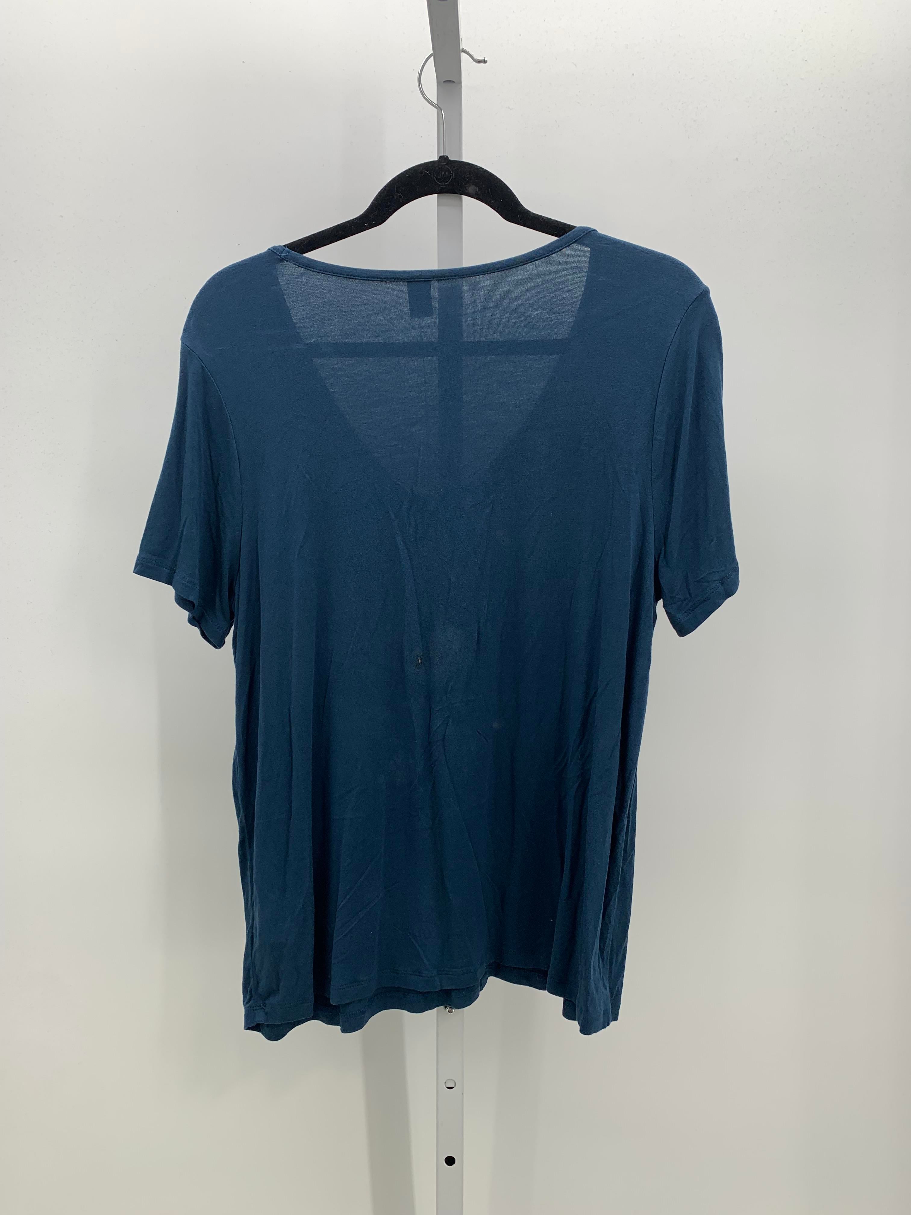 Old Navy Size Medium Misses Short Sleeve Shirt