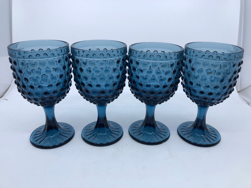 4 BLUE HOBBNAILED WINE GOBLETS.