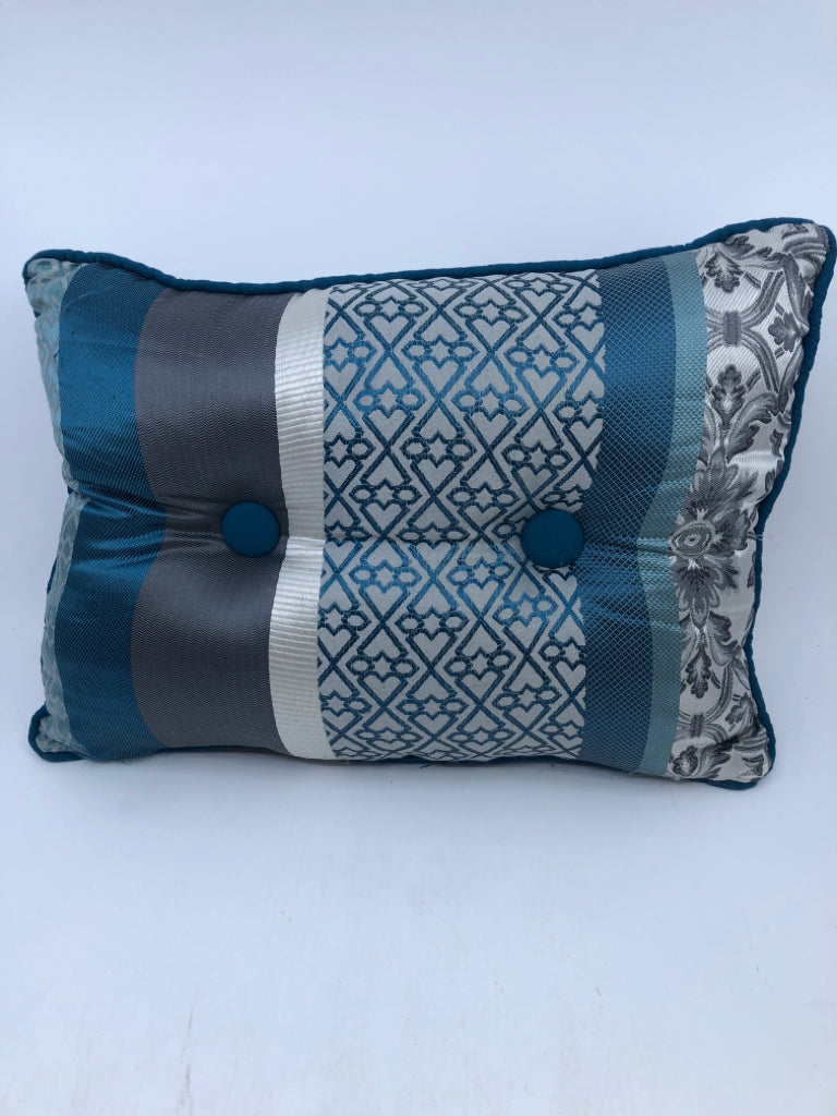 TEAL AND GREY REVERSIBLE PILLOW.