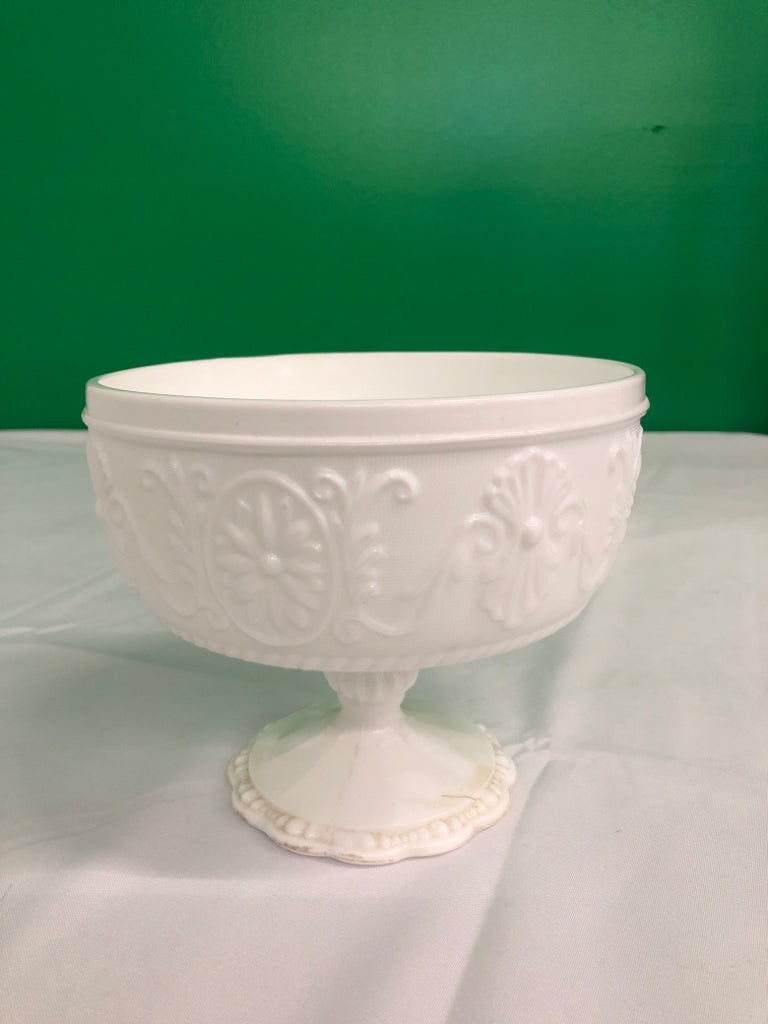 VTG MILK GLASS EMBOSSED SCROLL PATTERN FOOTED CANDY DISH.