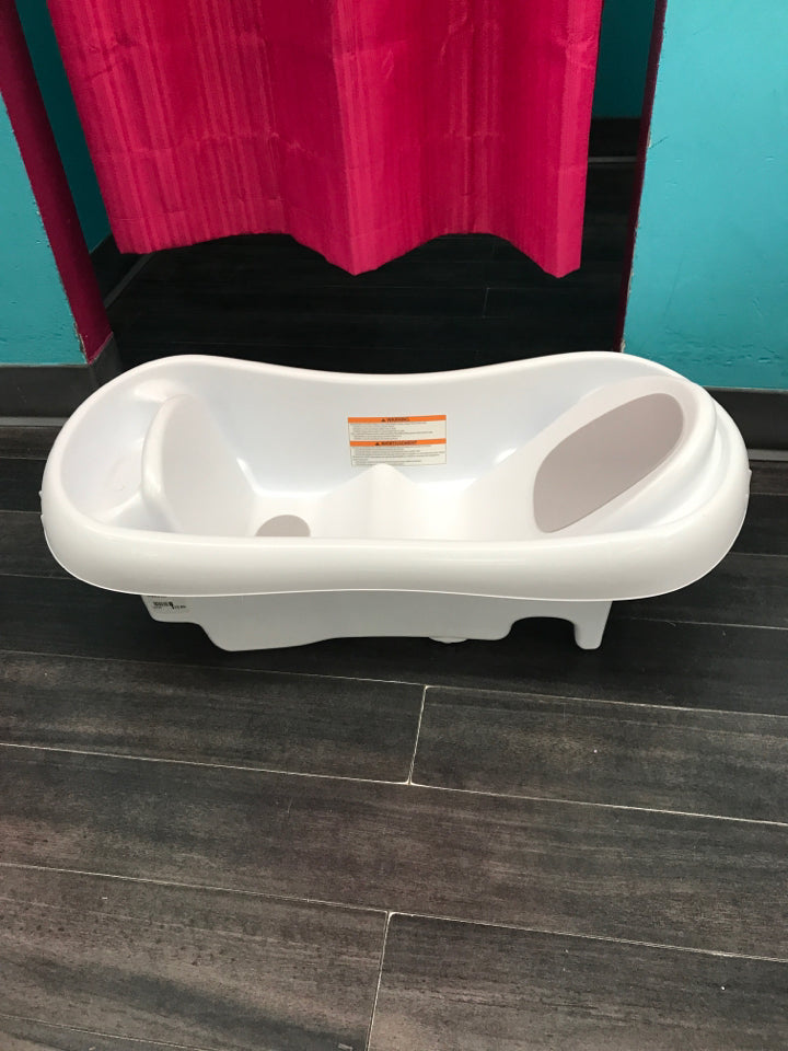 The First Years baby tub, white