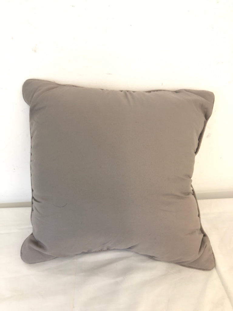 PURPLE AND GREY DECOR PILLOW.