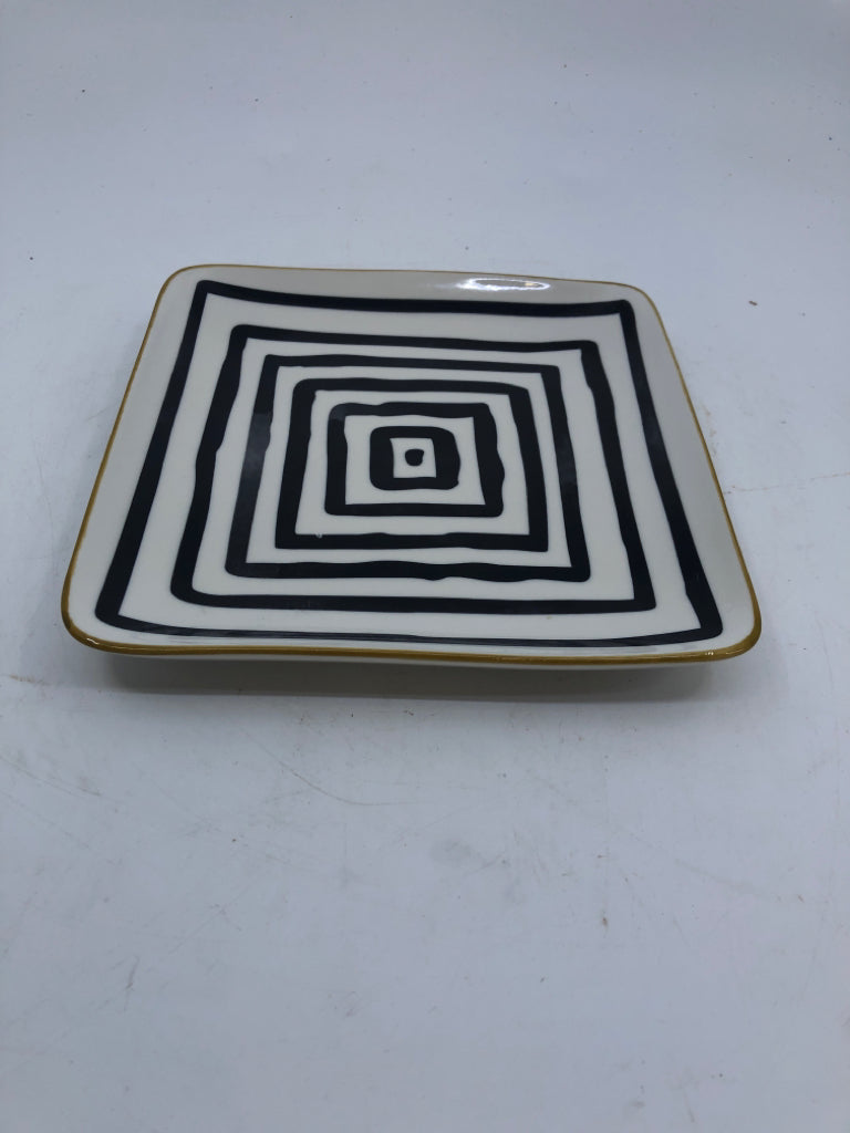 6 SQUARE ASSORTED B/W PATTERN APPETIZER PLATES W/ DARK YELLOW EDGE.