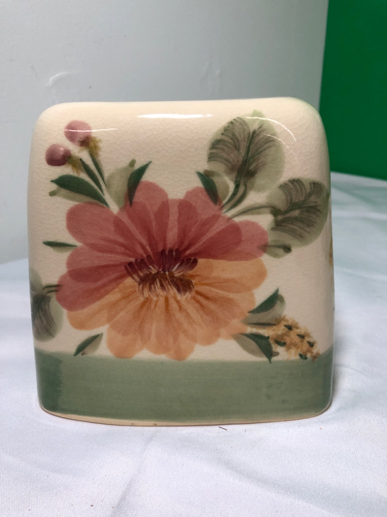 CERAMIC FLORAL TISSUE BOX COVER.
