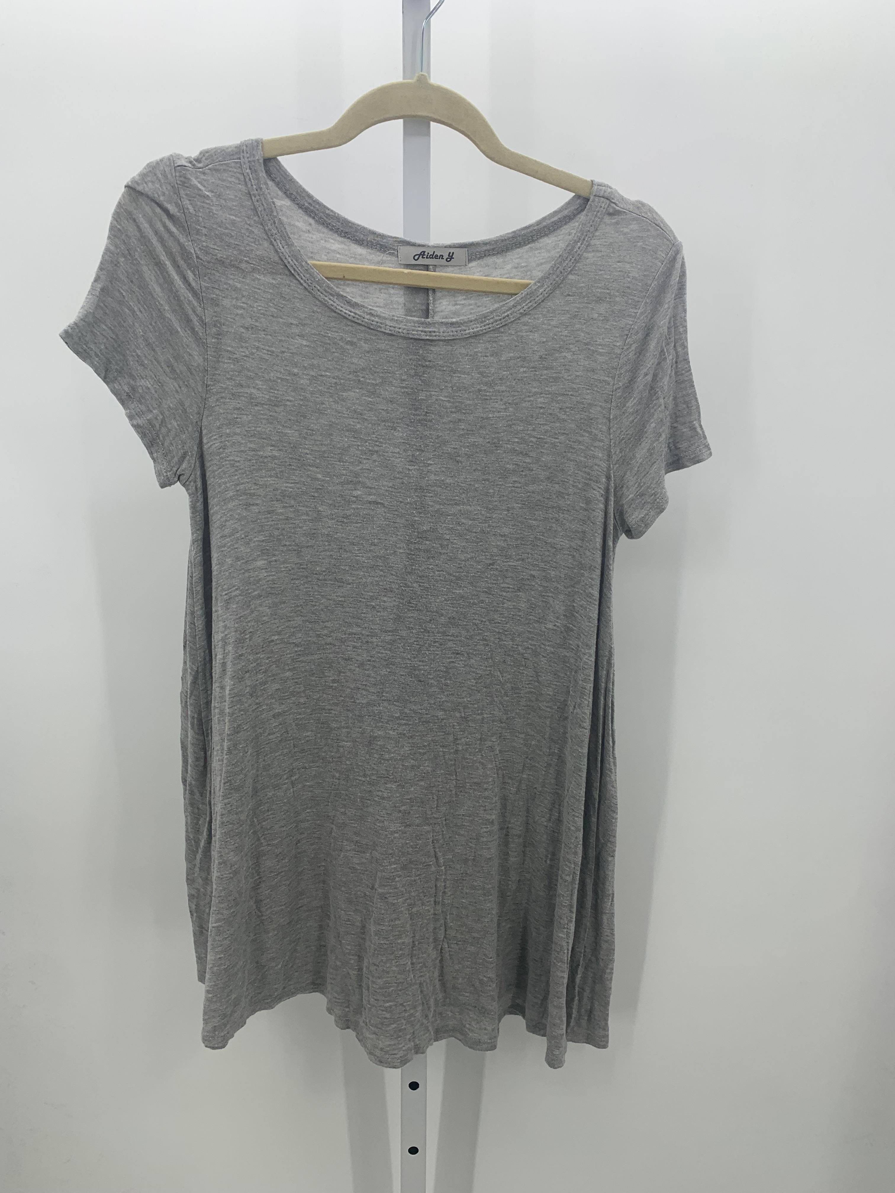 Size Small Misses Short Sleeve Dress