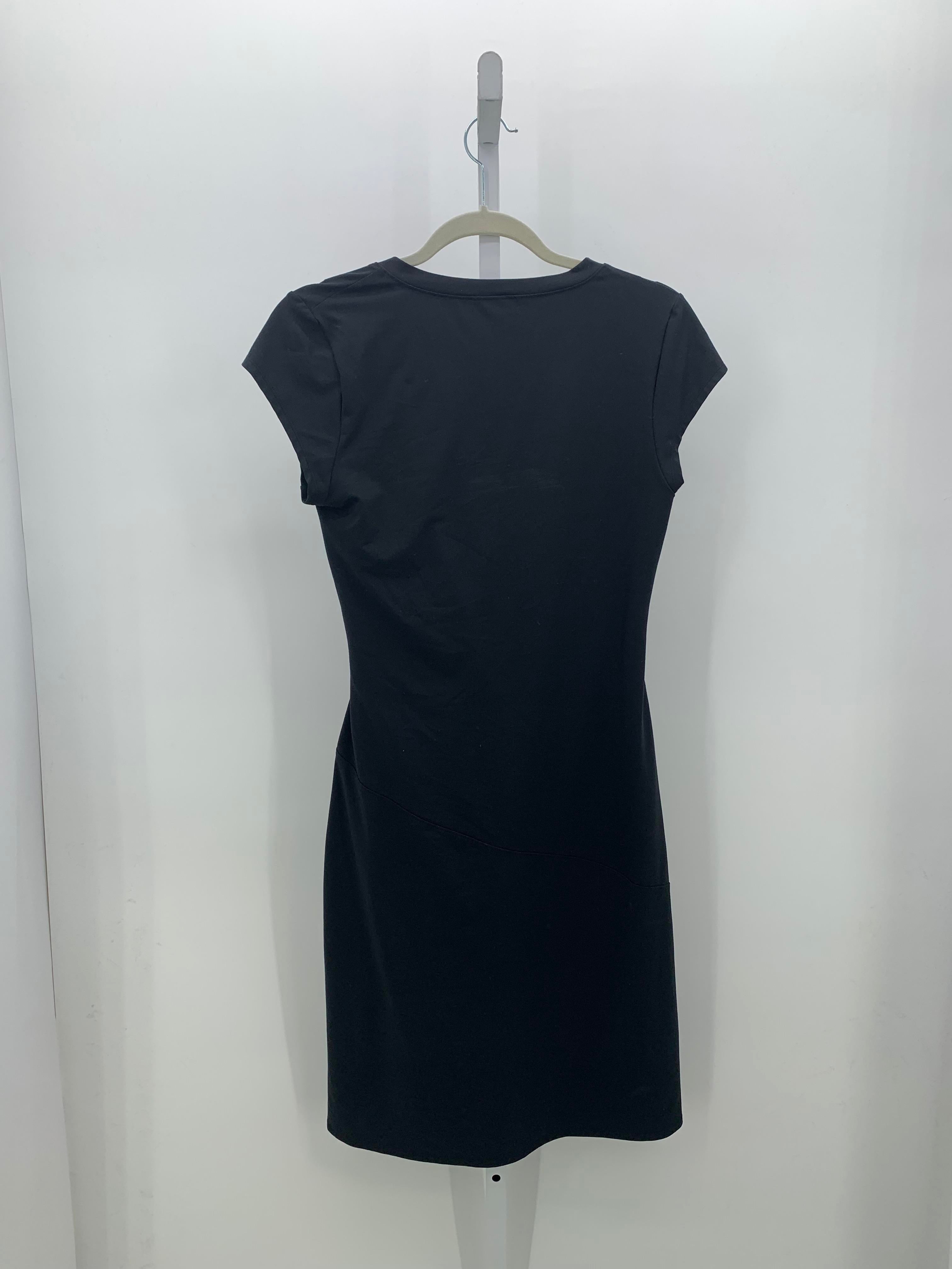 Athleta Size Medium Misses Short Sleeve Dress