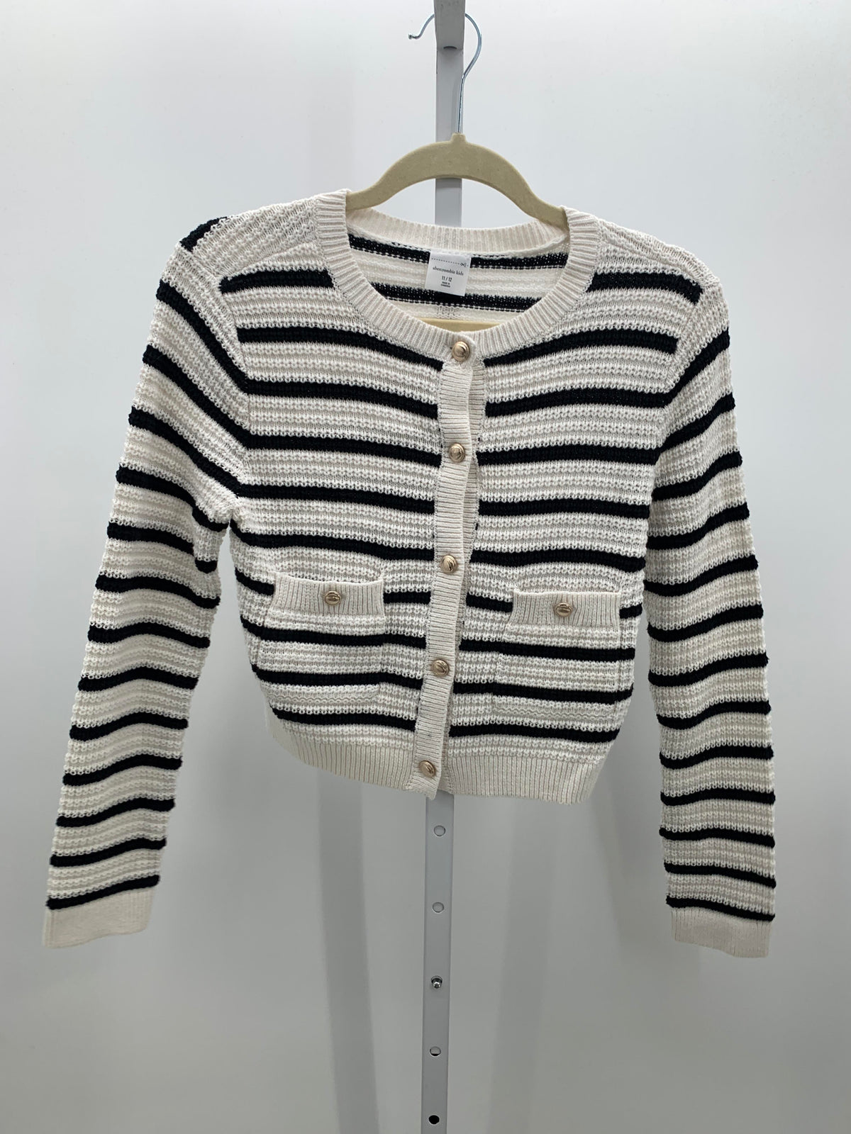 Abercrombie Size 10-12 Girls Long Sleeve Sweater