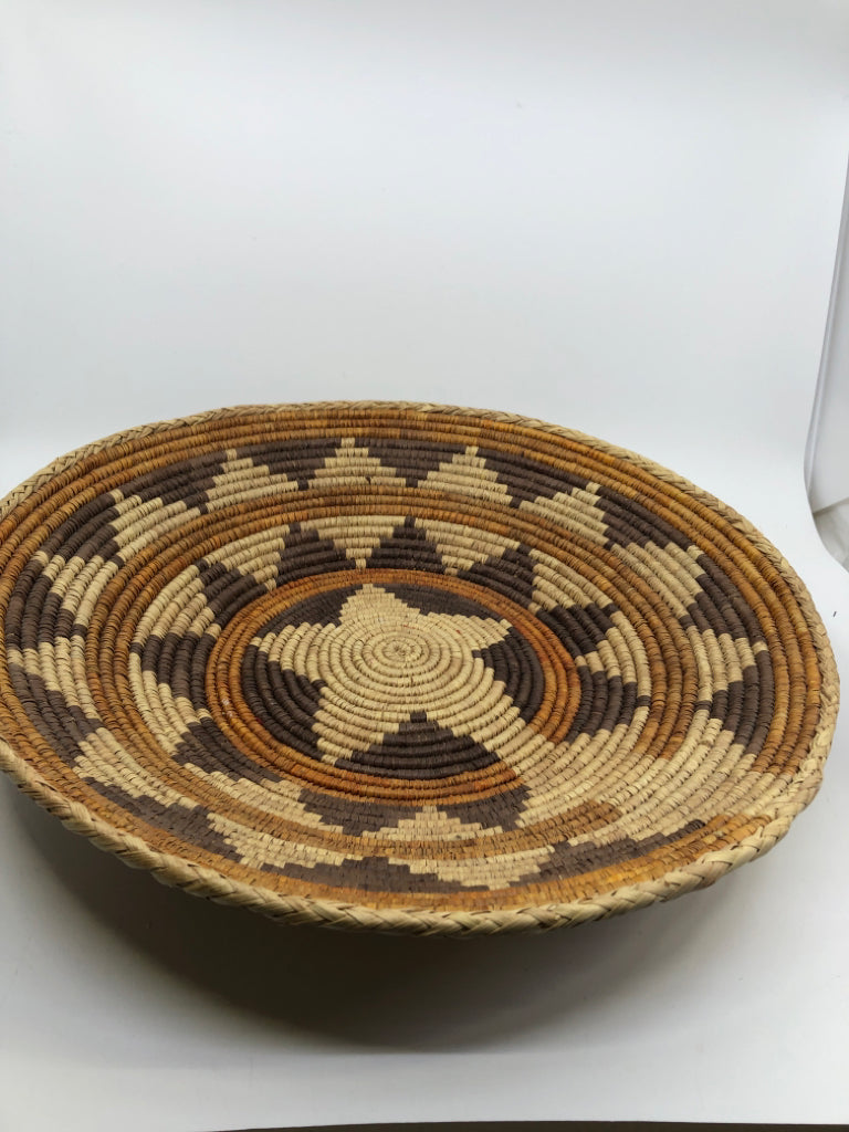 2 TONED WOVEN BOWL W/ AZTEC PATTERN.