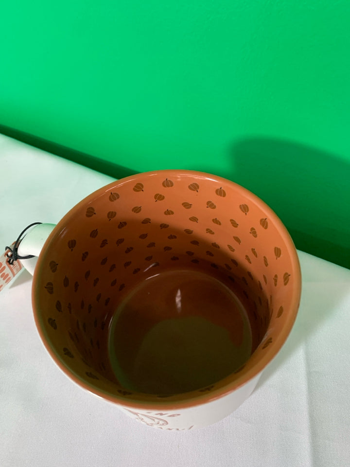 GOOD MORNING PUMPKIN MUG.