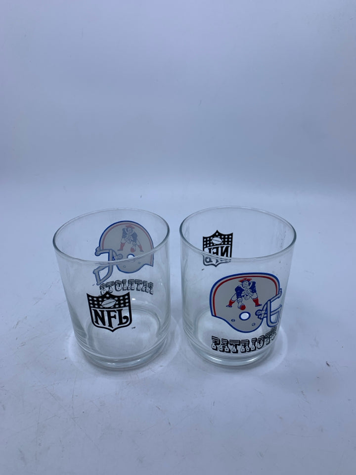 2 NEW ENGLAND PATRIOTS GLASSES.