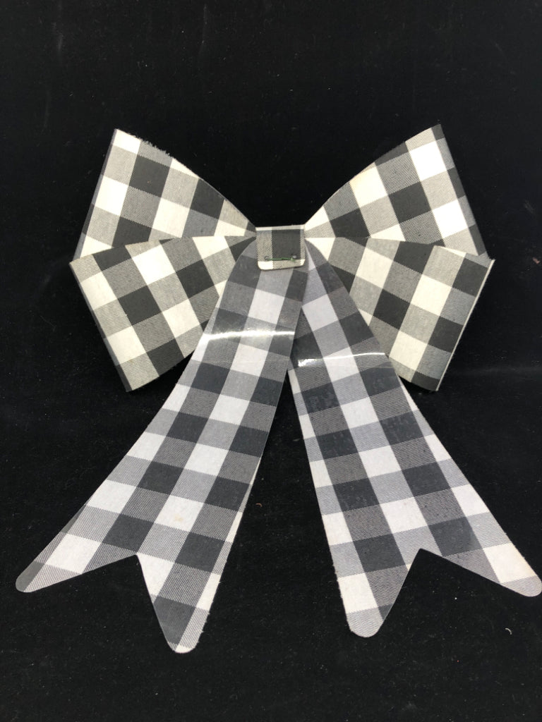 BUFFALO PLAID LARGE BOW.