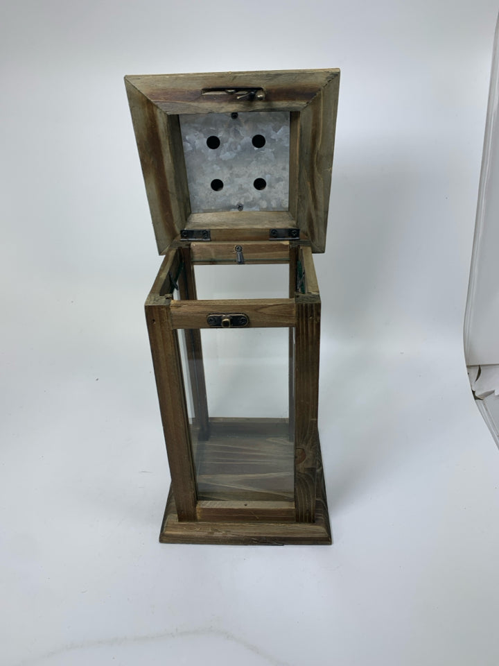 WOOD FLIP TOP LANTERN.