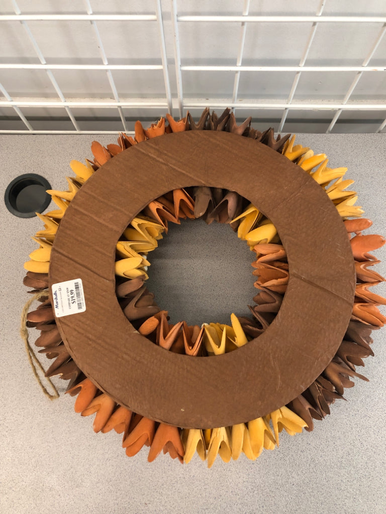 WOOD LEAF/PINECONE WREATH.