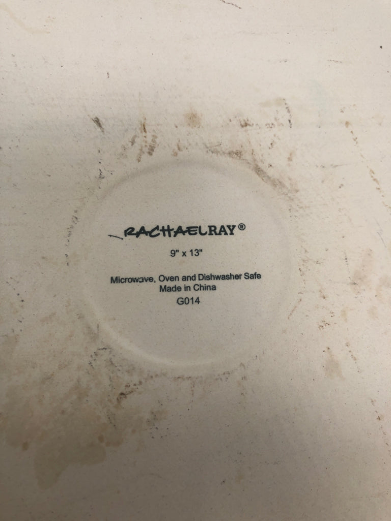 STONEWARE HANDLED BAKING DISH.