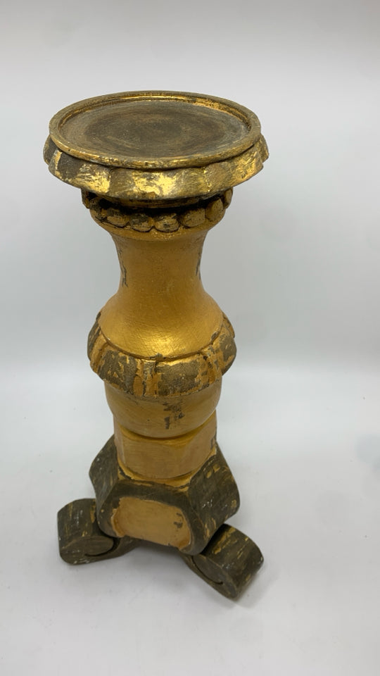 GOLD PAINTED WOOD PILLAR CANDLE HOLDER.