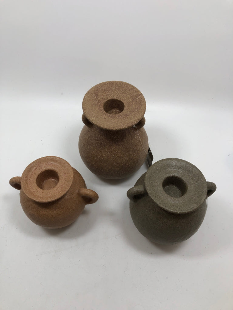 3PC NWT CERAMIC RUSTIC URN-SHAPE CANDLE HOLDERS W/LOOP HANDLES.