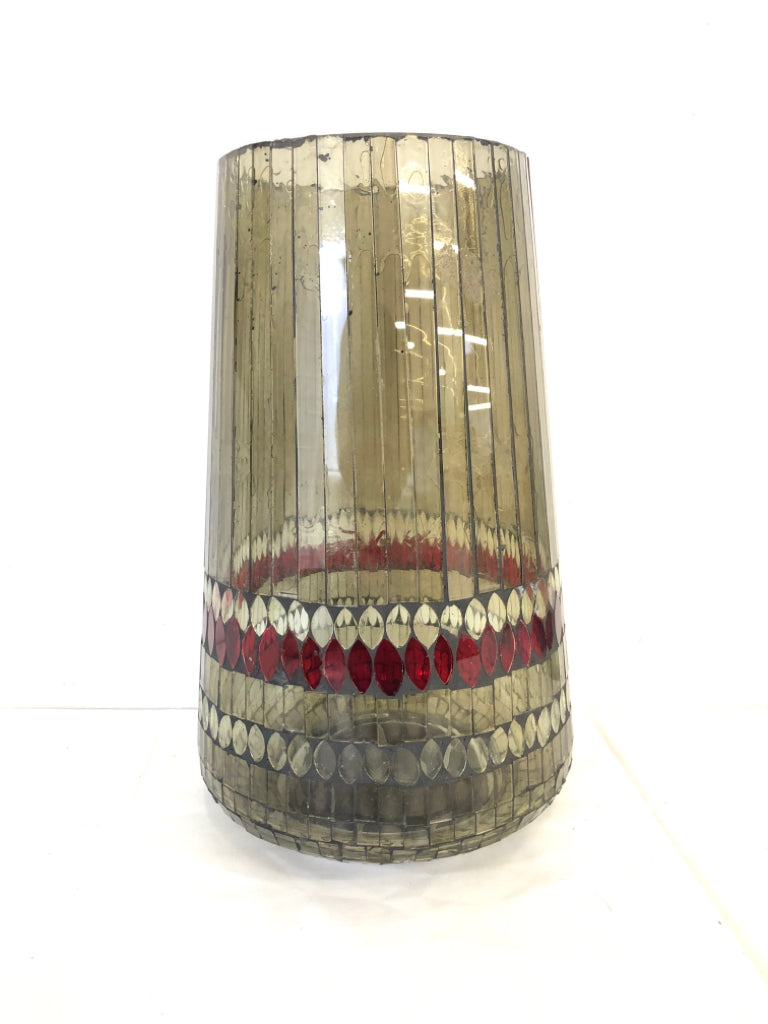 YELLOW AND RED MOSAIC PILLAR CANDLE HOLDER.