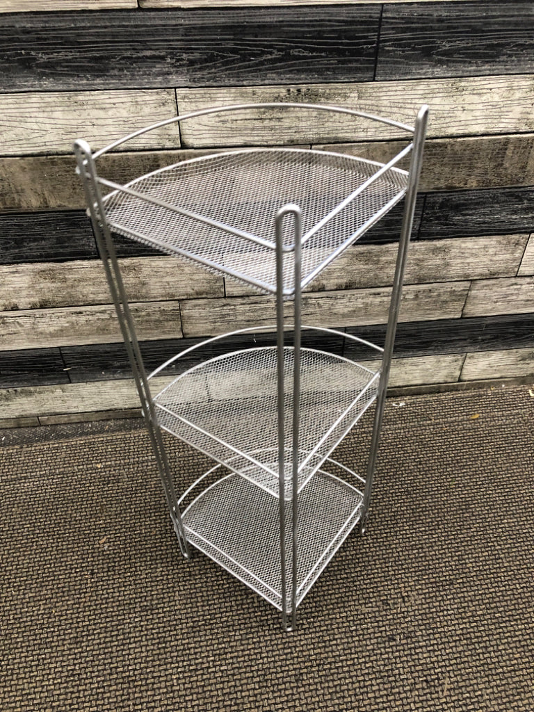 3-TIER METAL CORNER STORAGE.