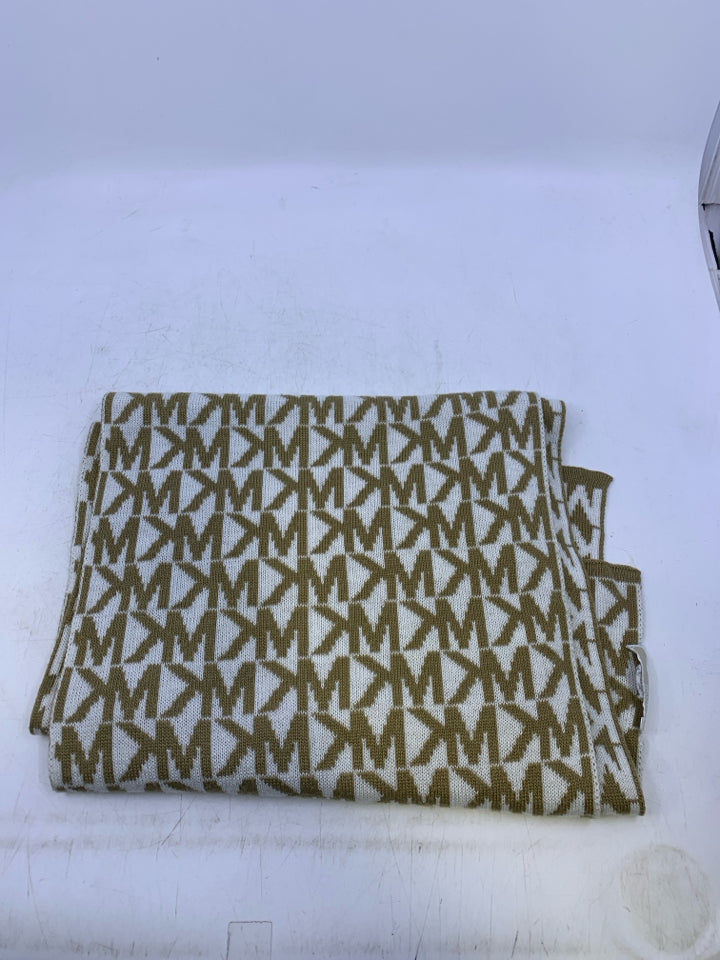Ladies Scarf