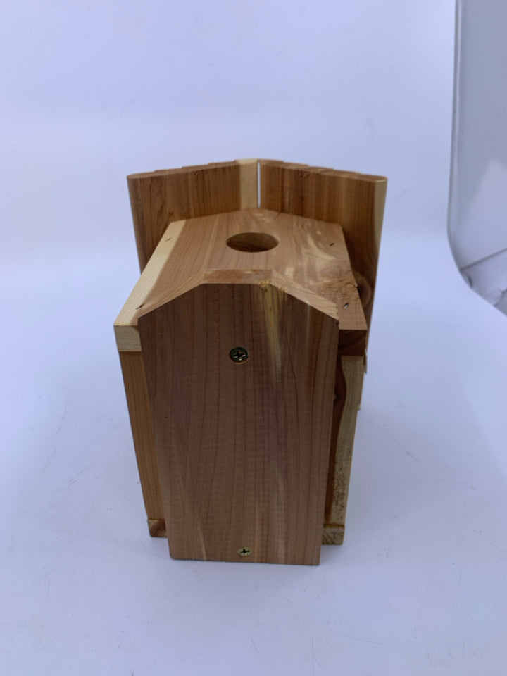 UNFINISHED BIRD HOUSE W/ HARD WARE.