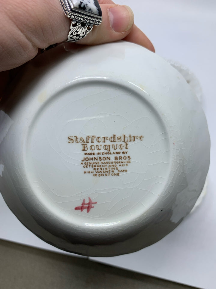 VTG 4 STAFFORDSHIRE BOUQUET PATTERN BERRY BOWLS.