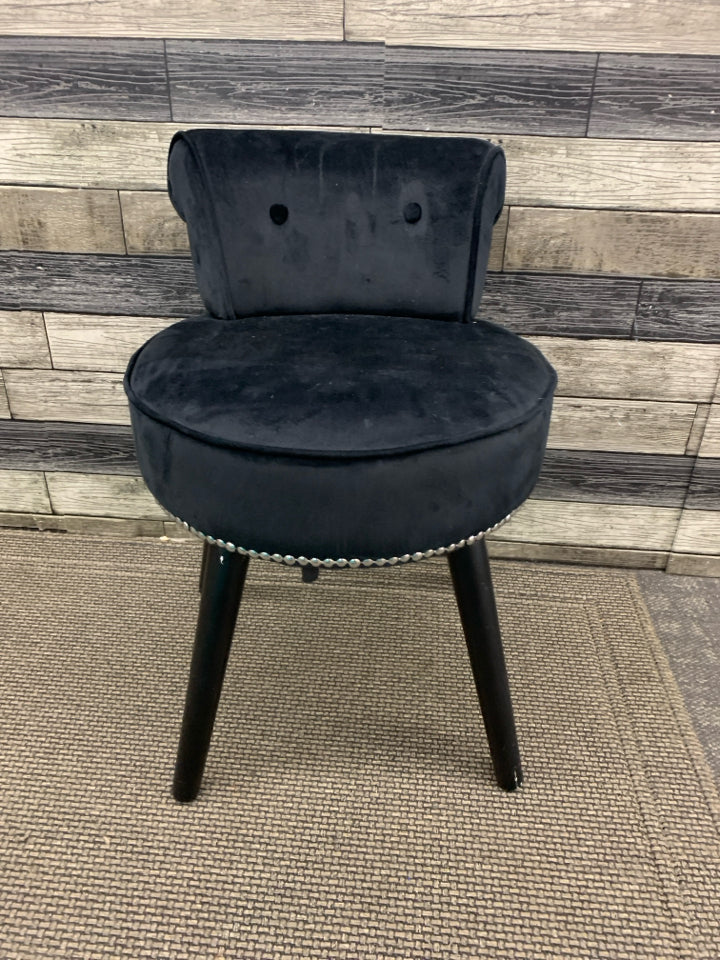 BLACK STUDDED VANITY STOOL W SHORT BACK.