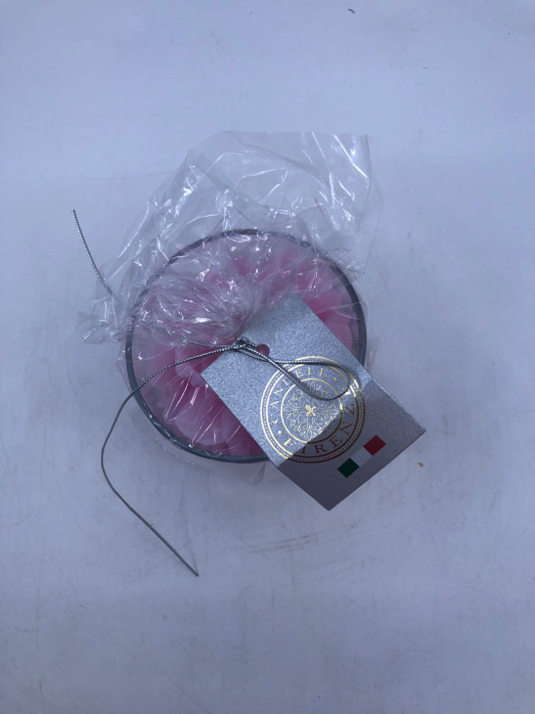 NIP ROSE CANDLE.