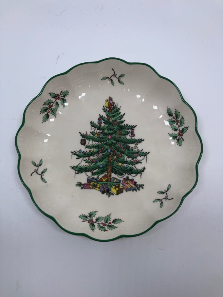 SPODE CHRISTMAS TREE ROUND FLUTED DISH.