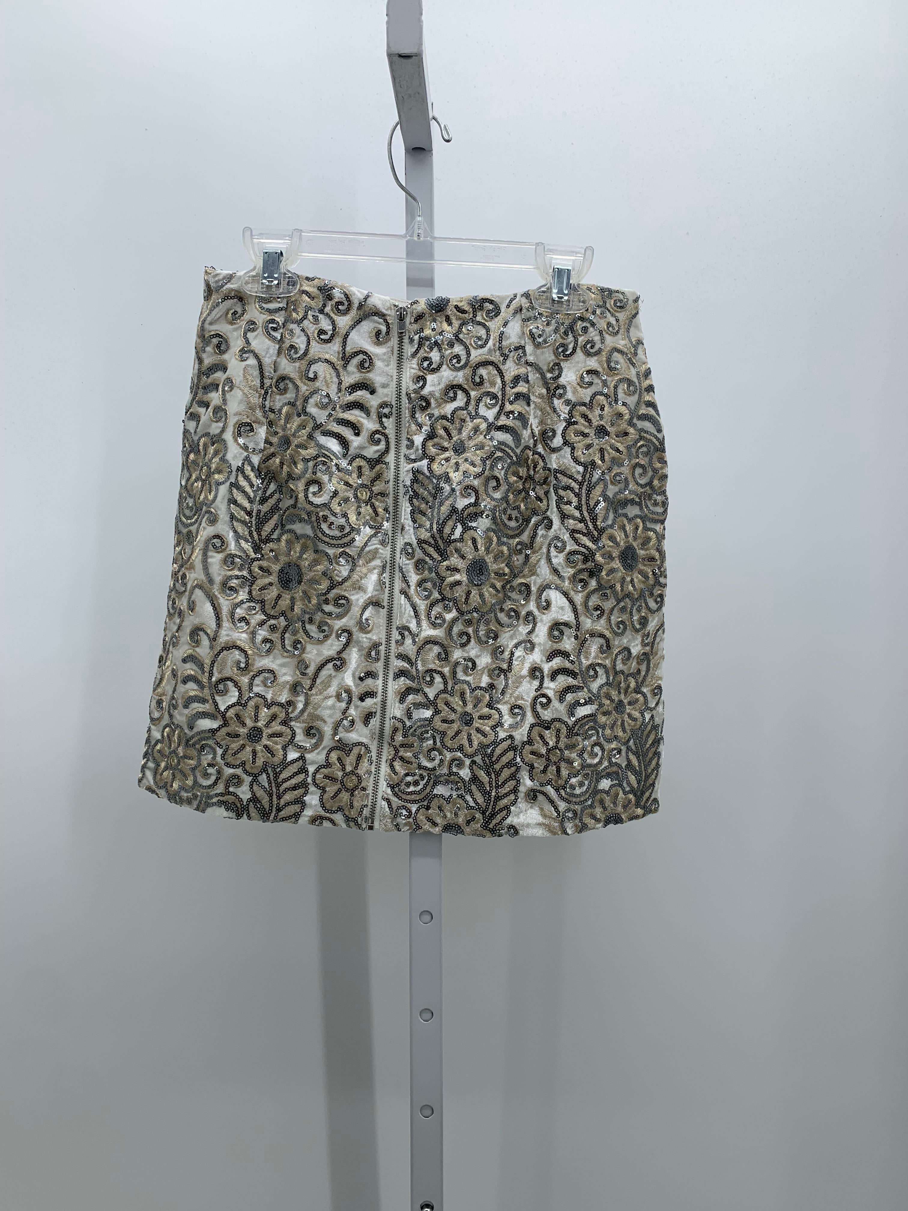 Size Medium Juniors Skirt