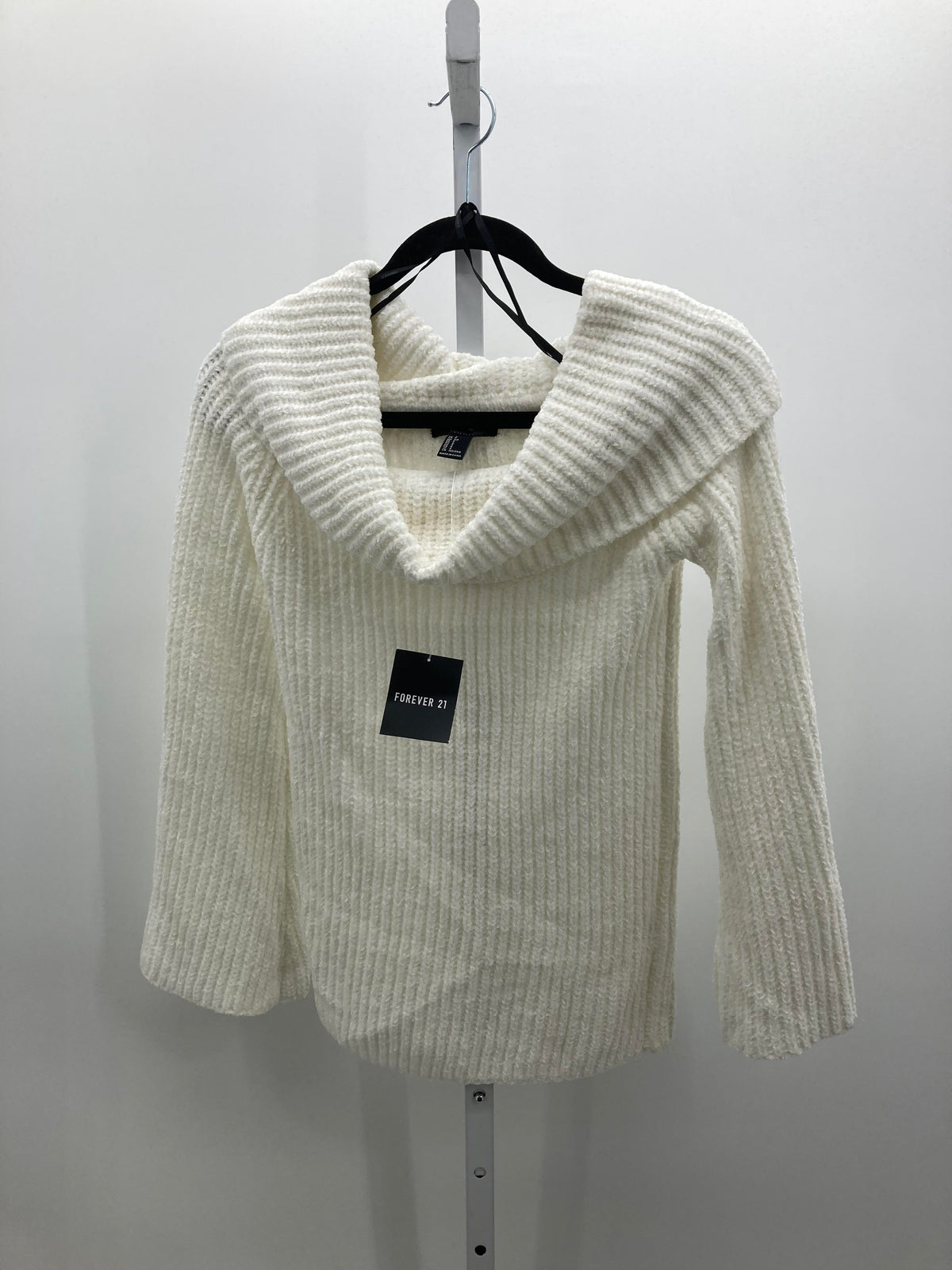Forever 21 Size Small Juniors Long Sleeve Sweater