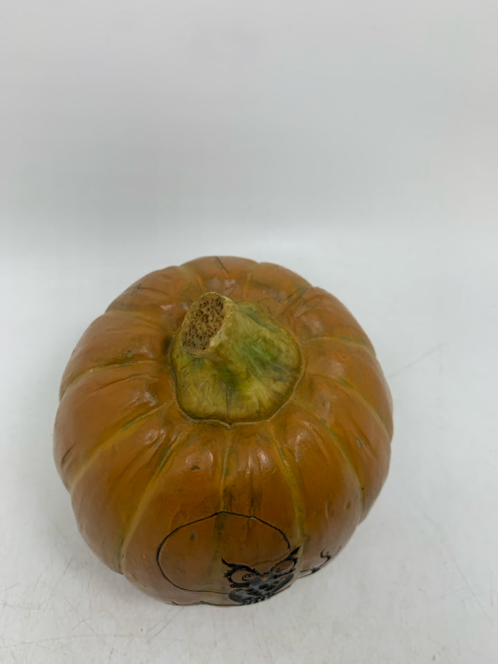 RESIN ETCHED OWL PUMPKIN.