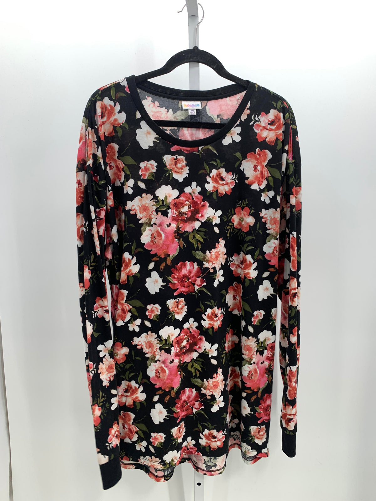 Lularoe Size 3X Womens Long Sleeve Shirt