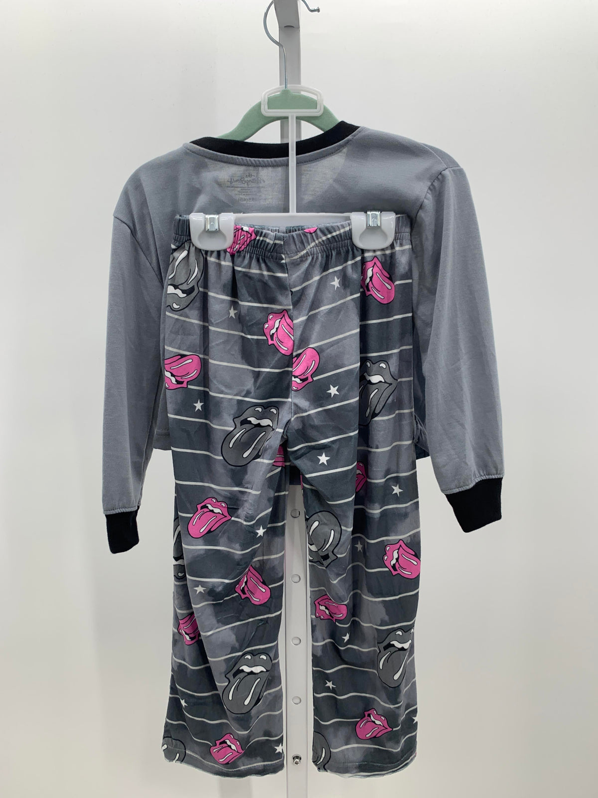 Size 4-5 Girls Pajamas