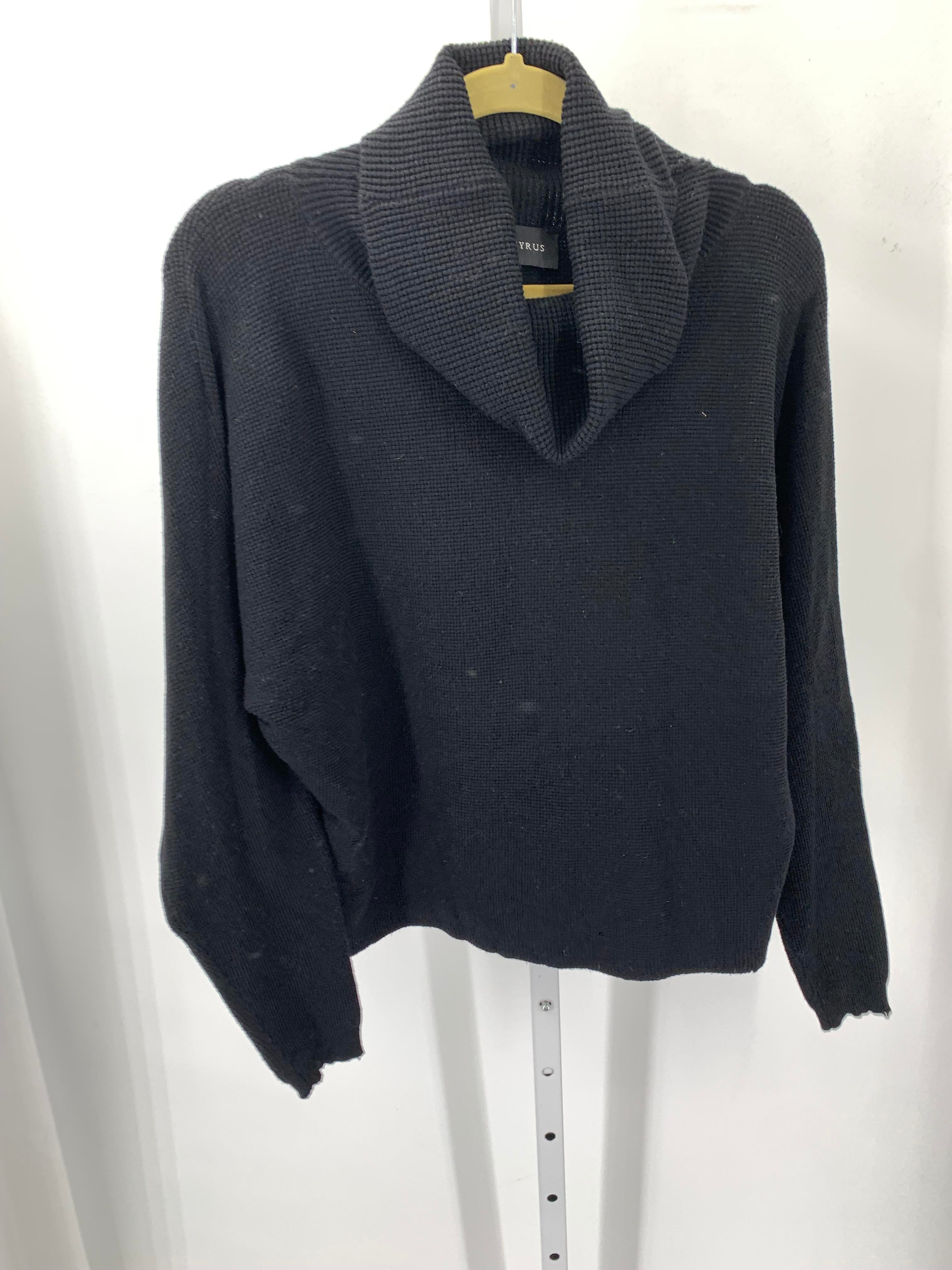 cyrus Size Small Misses Long Sleeve Shirt