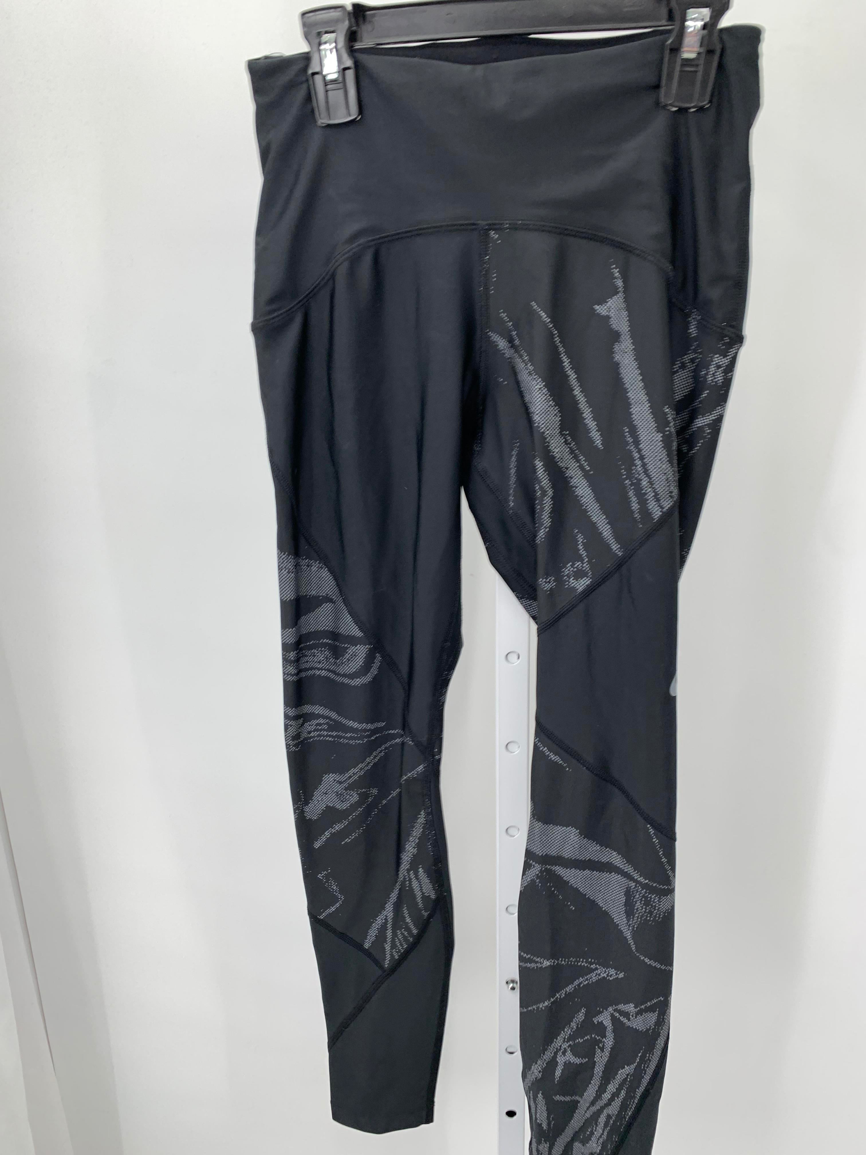 Nike Size Small Misses Leggings