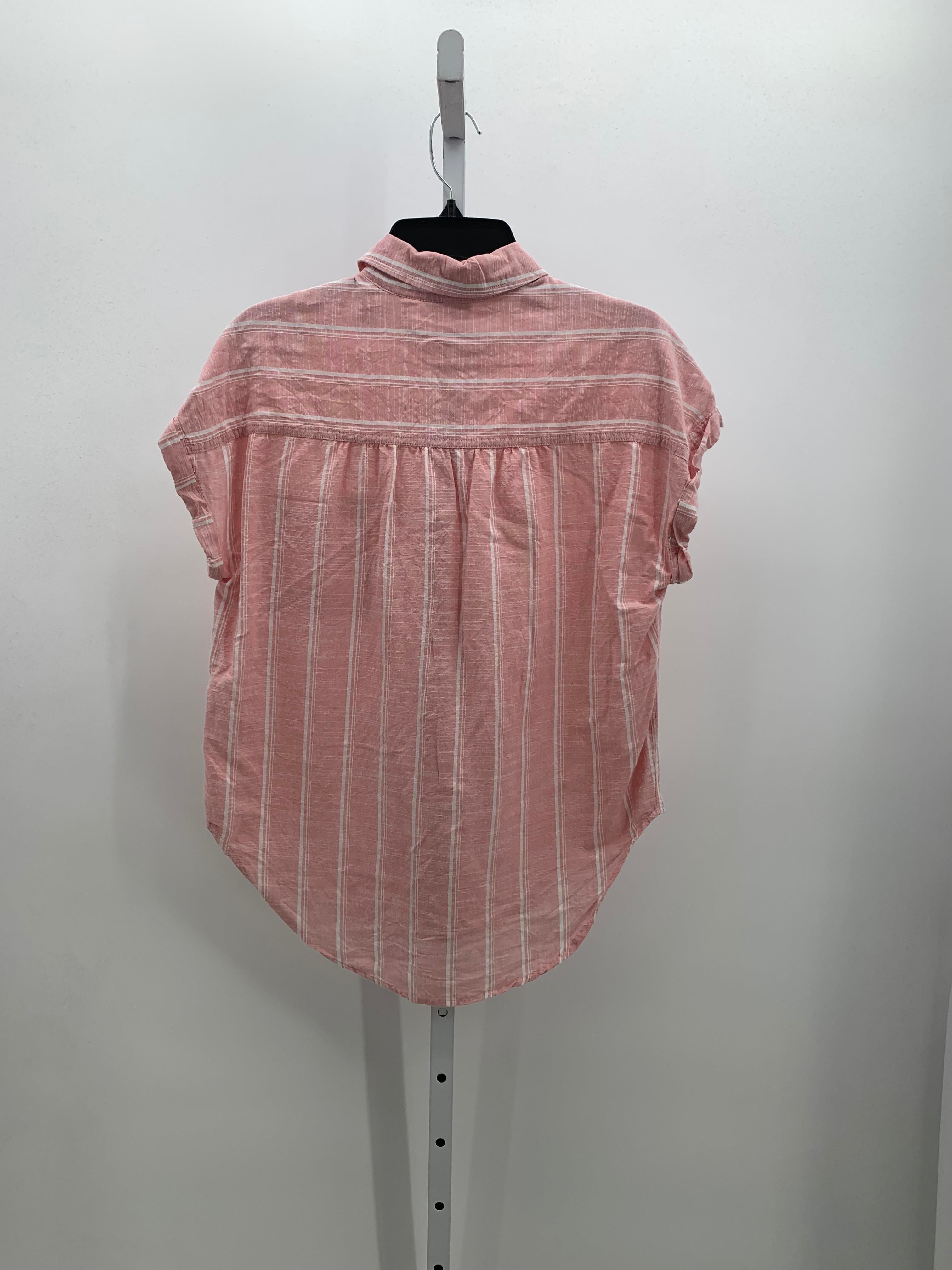 SO Size Medium Juniors Short Sleeve Shirt