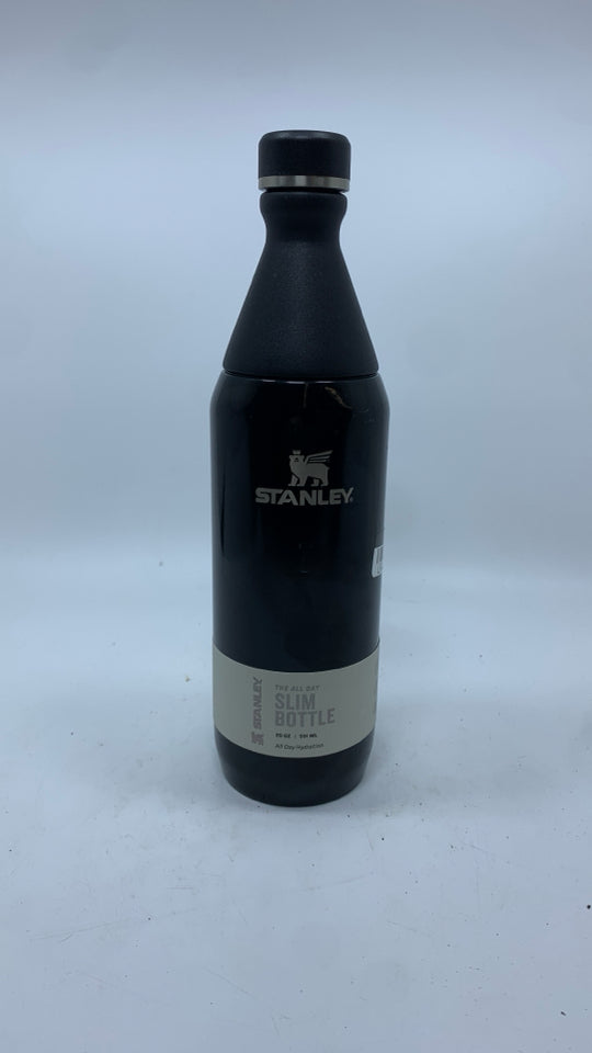 NEW STANLEY SLIM BOTTLE.