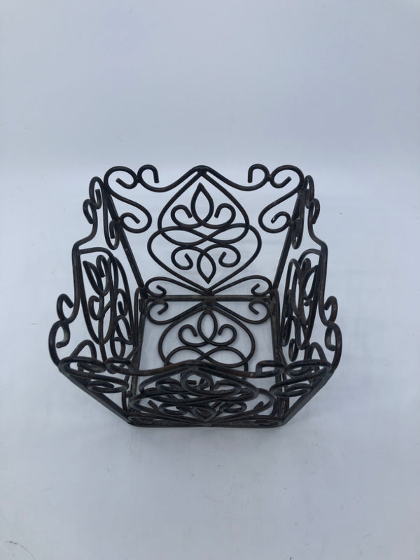 BLACK METAL SCROLL SQUARE BASKET.