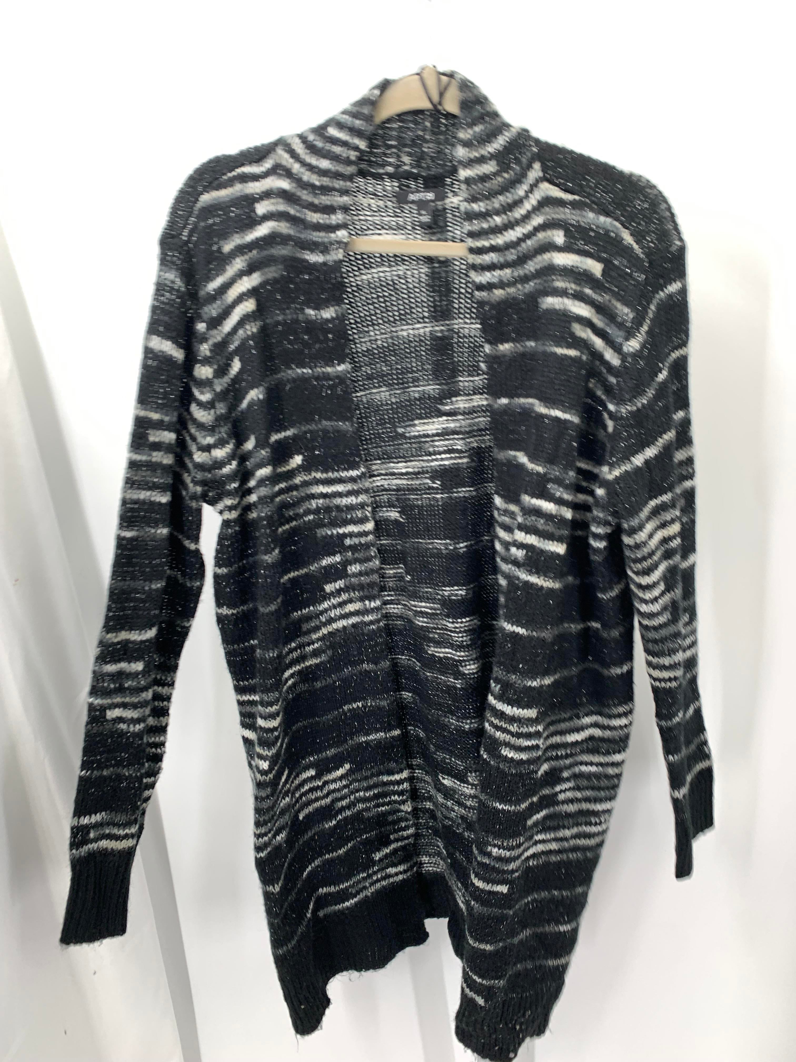 Apt. 9 Size Extra Large Misses Cardigan
