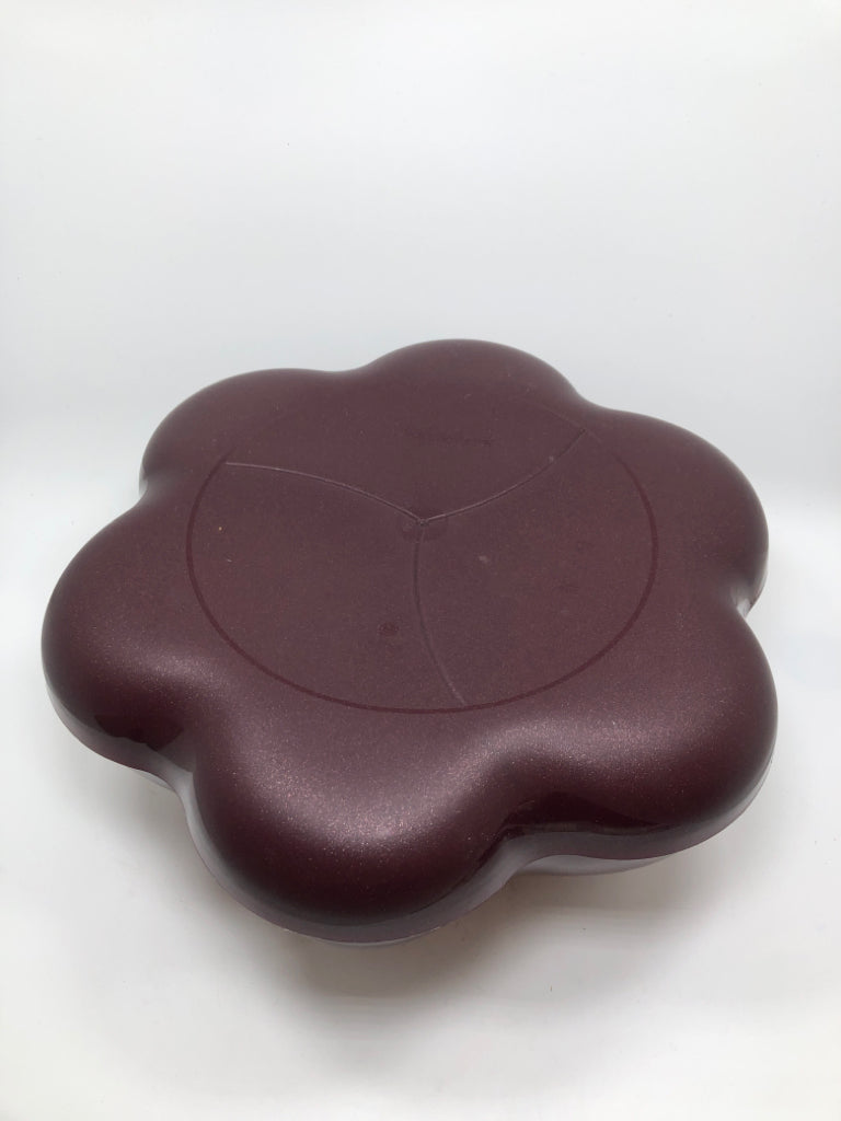 MERLOT SPARKLE TUPPERWARE CHIP'N DIP BOWL.